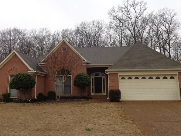 1371 Far Dr, Cordova, TN 38016