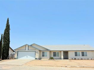 13568 Live Oak St, Hesperia, CA 92345