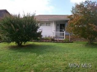 606 Wilbur St, Parkersburg, WV 26101