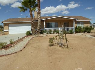 10819 Nambe Rd, Apple Valley, CA 92308