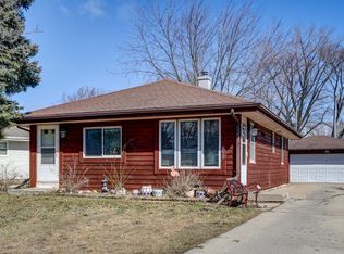7419 Paul Bunyan Rd, Racine, WI 53402