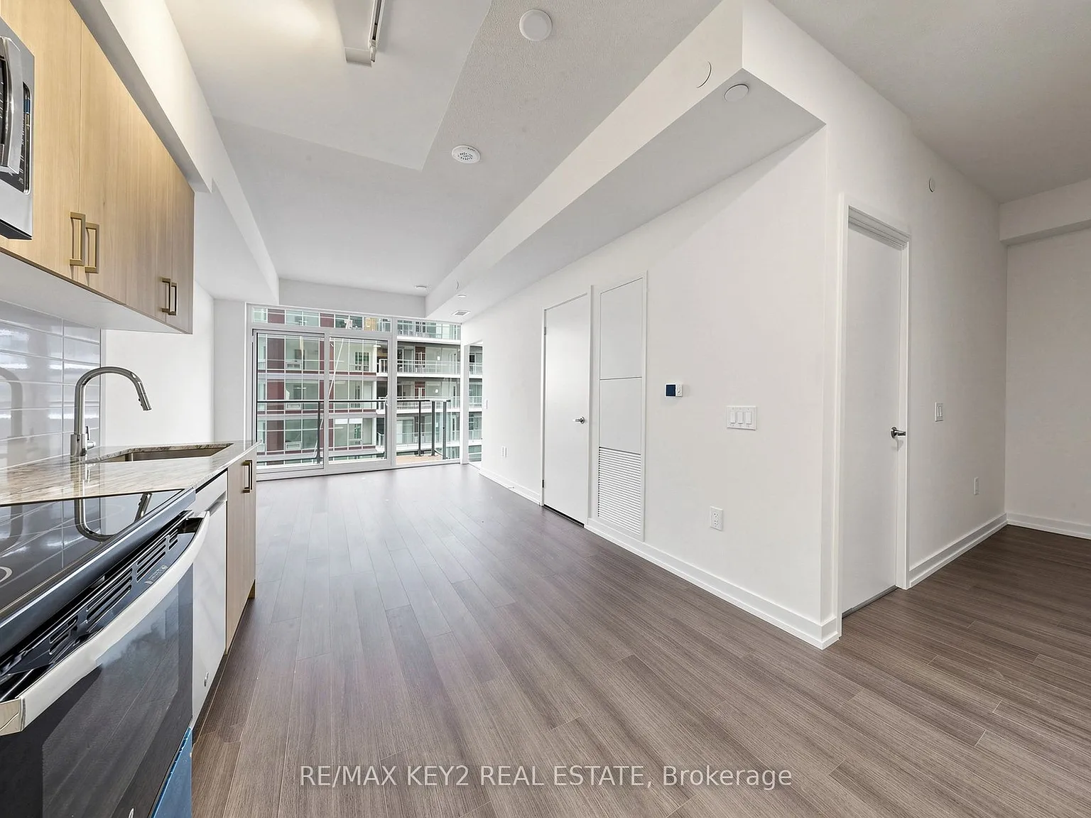 2 bed, $2,295 — Photo 3