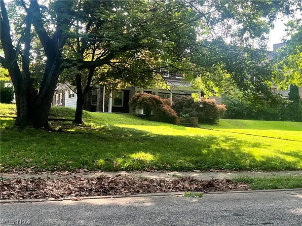1017 East Blvd, Cleveland, OH 44108