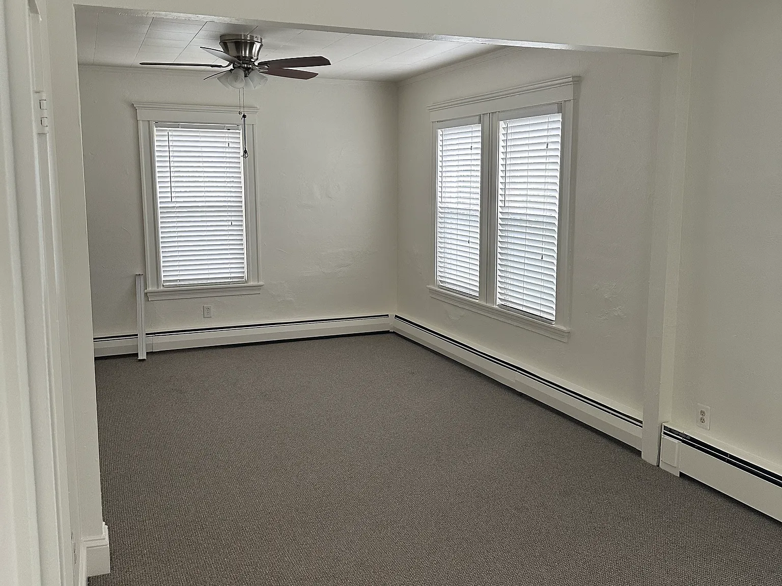26 Clinton St — Photo 2