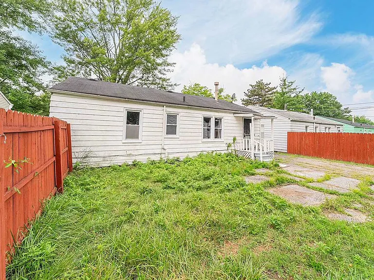 2533 Greenvale Rd — Photo 34
