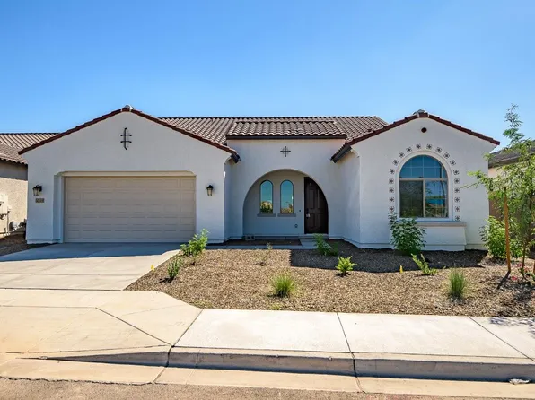 5559 W Saint Moritz Ln, Glendale, AZ 85306