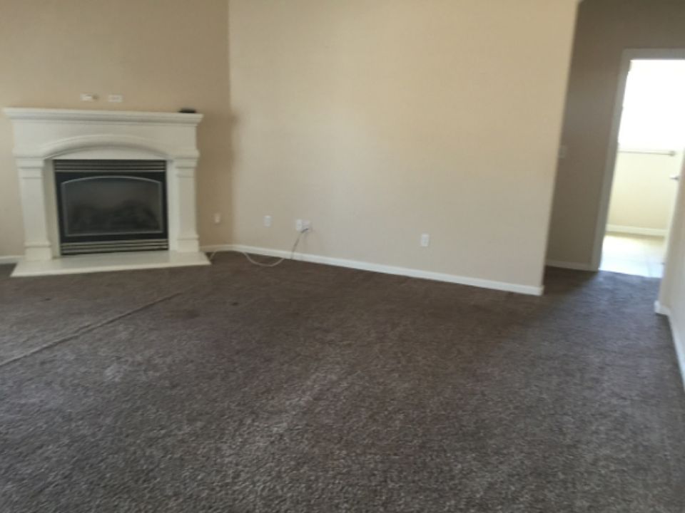 2nd image of 467 W Prospect Ave