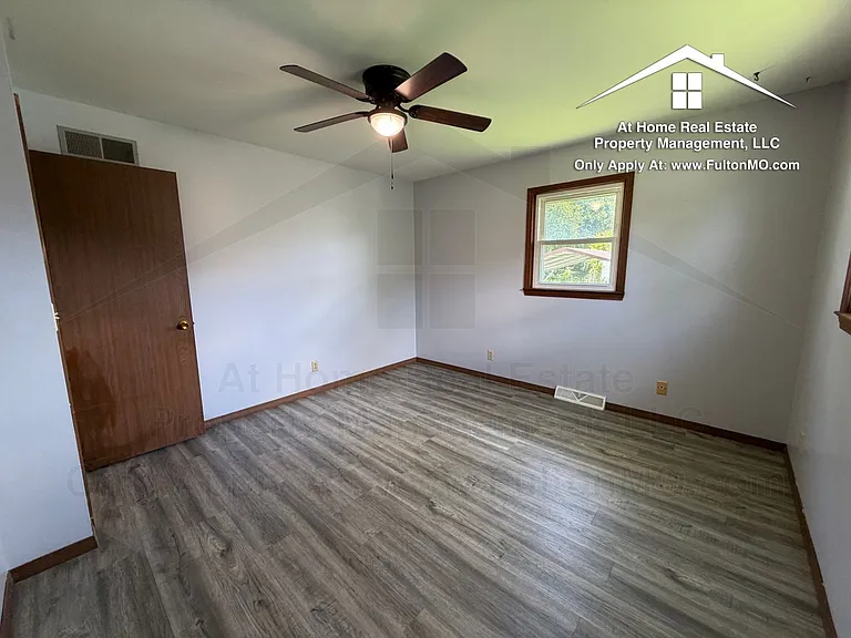824 Bluff St — Photo 20