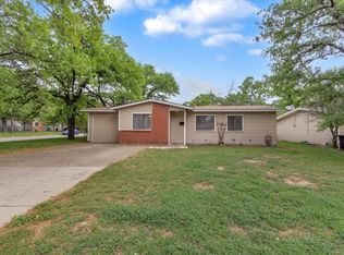 6521 Ramey Ave, Fort Worth, TX 76112