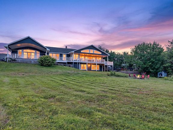 5th image of 131 Oakfield Dr