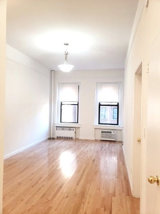 1st image of 3 W 83rd St APT 4D