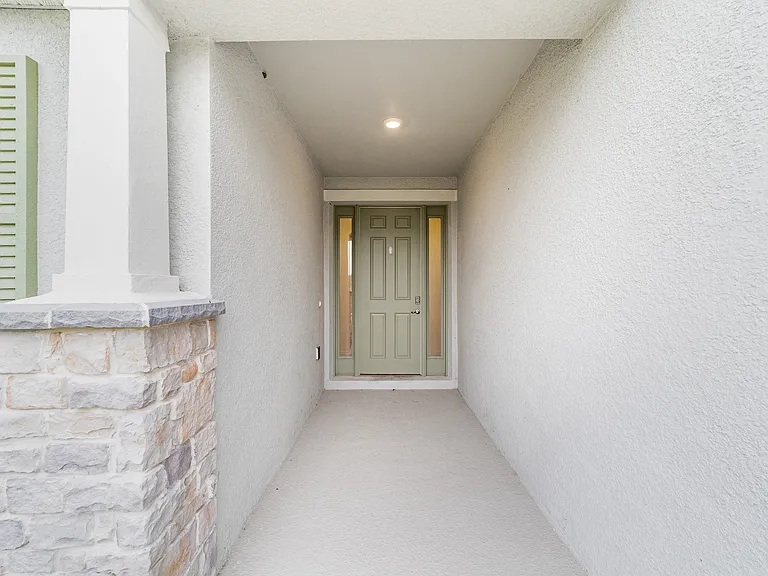4665 NW 51st Terrace Rd — Photo 7