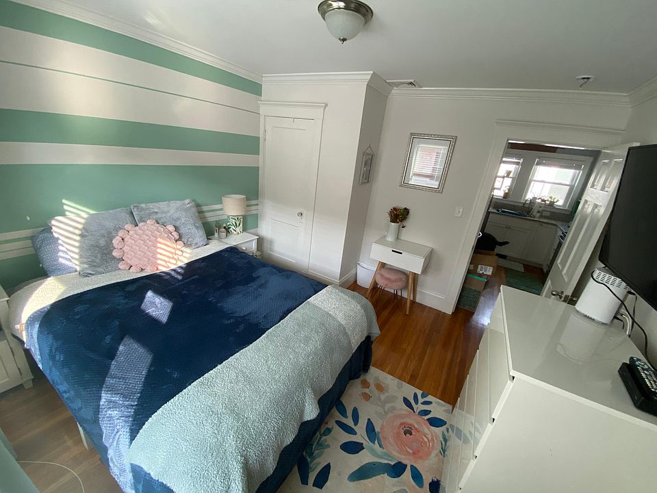 1st image of 34 Creeley Rd
