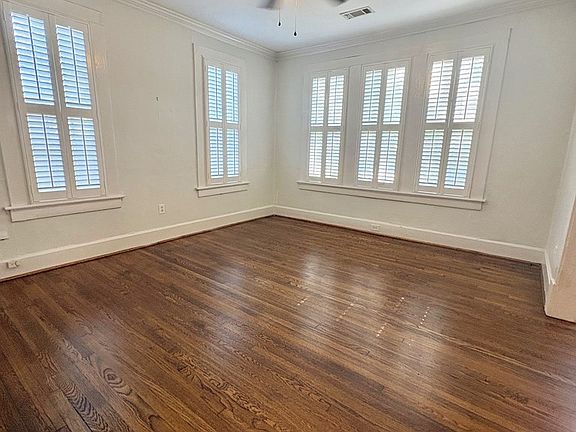5th image of 2603 17th Ave