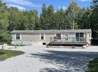 35931 S Anna Rd, Drummond Island, MI 49726