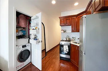 Rented by Nolita Group