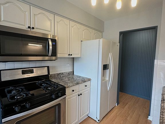2nd image of 8659 W Foster Ave APT 3A