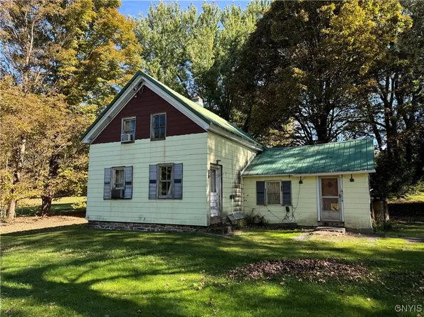 8424 W Thomas St, Rome, NY 13440