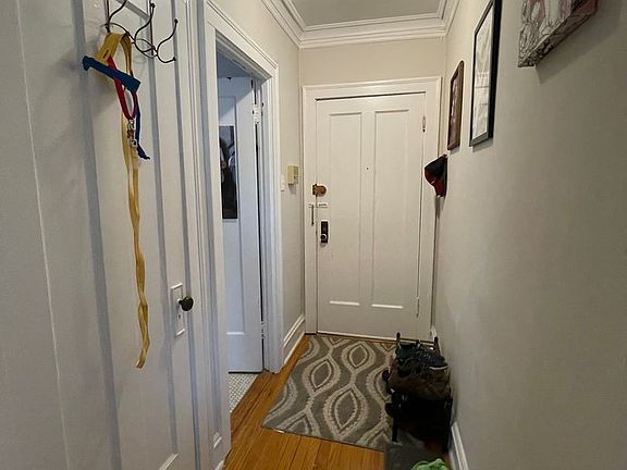 5th image of 2263 W Eastwood Ave APT 3N