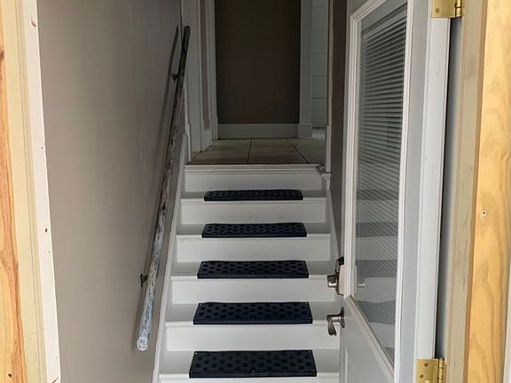 5th image of 1115 5th Ave NW #2