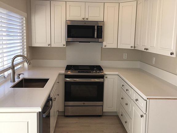 3rd image of 14892 Gainford Cir