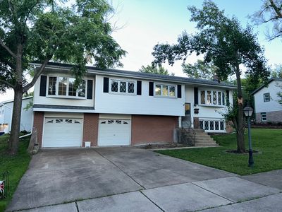 9019 W Beechnut Rd, Hickory Hills, IL, 60457