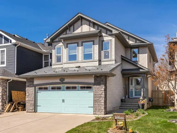 22 S Brightondale Park SE, Calgary, AB T2Z 4N7