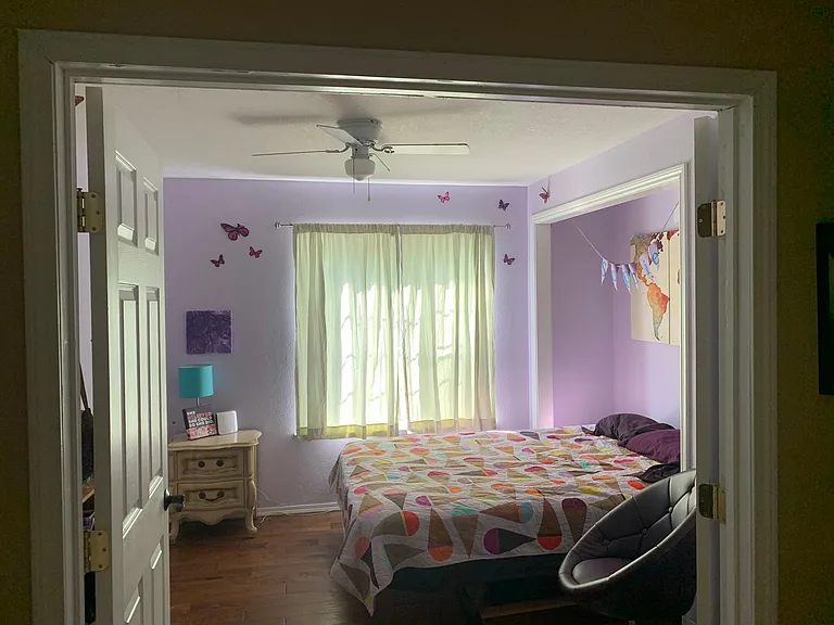 Office/ 4th bedroom