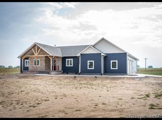 48 Ayers Rd, Wheatland, WY 82201