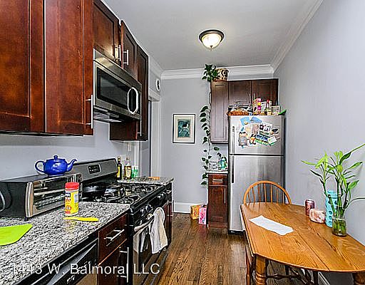 4th image of 1443 W Balmoral Ave APT 1N