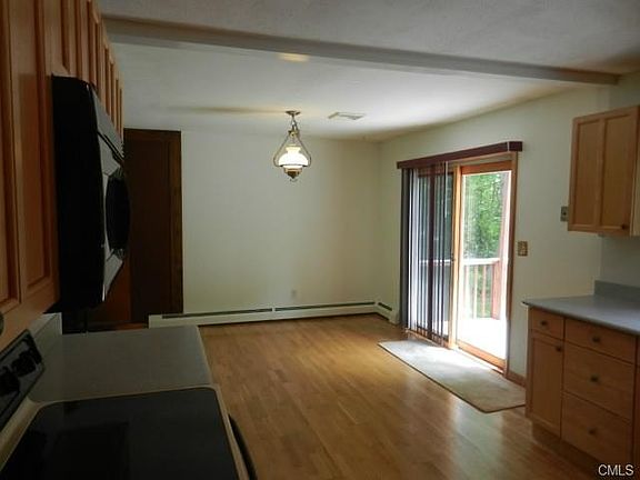 5th image of 65 Far Horizons Dr