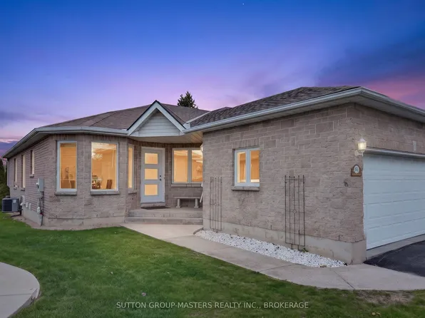 660 Millwood Dr, Kingston, ON K7M 8Z1