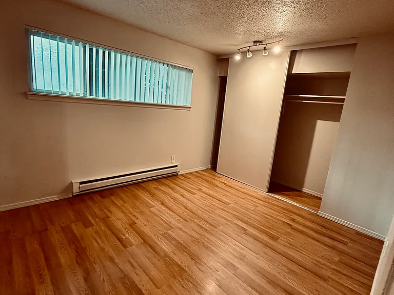 3430 Renton Pl S #102 — Photo 8