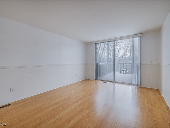 4th image of 6710 Chaffee Ct APT P-3