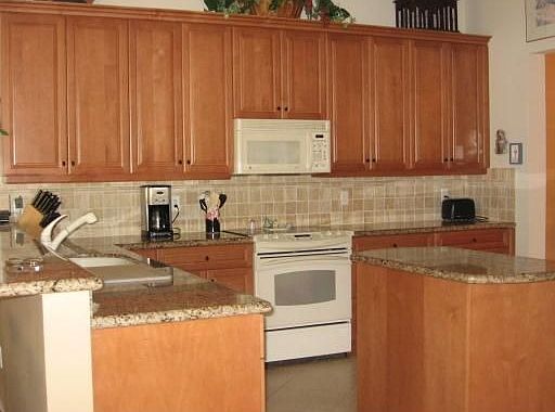 4th image of 6917 Antinori Ln
