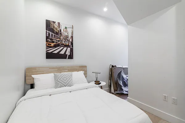 Rented by Sher Management | media 55