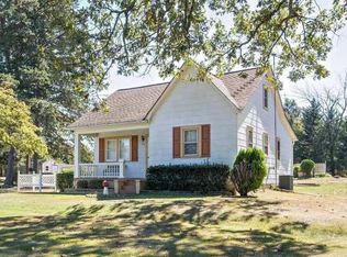 526 Deacon Rd, Fredericksburg, VA 22405