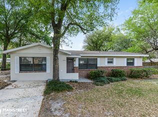 990 Blackwood St, Altamonte Springs, FL 32701