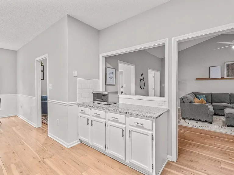 9701 Little River Ct — Photo 15