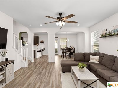 355 Gustaf Trl, Uhland, TX, 78640