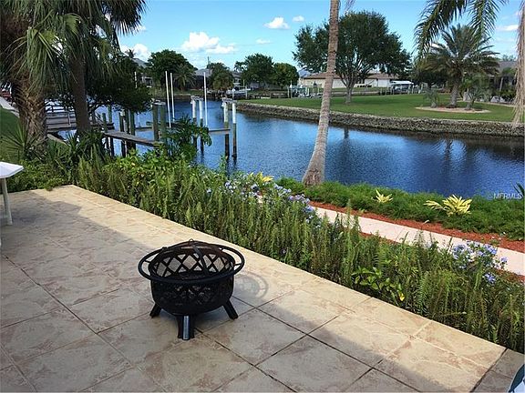 3rd image of 4440 Pelican Pointe Dr