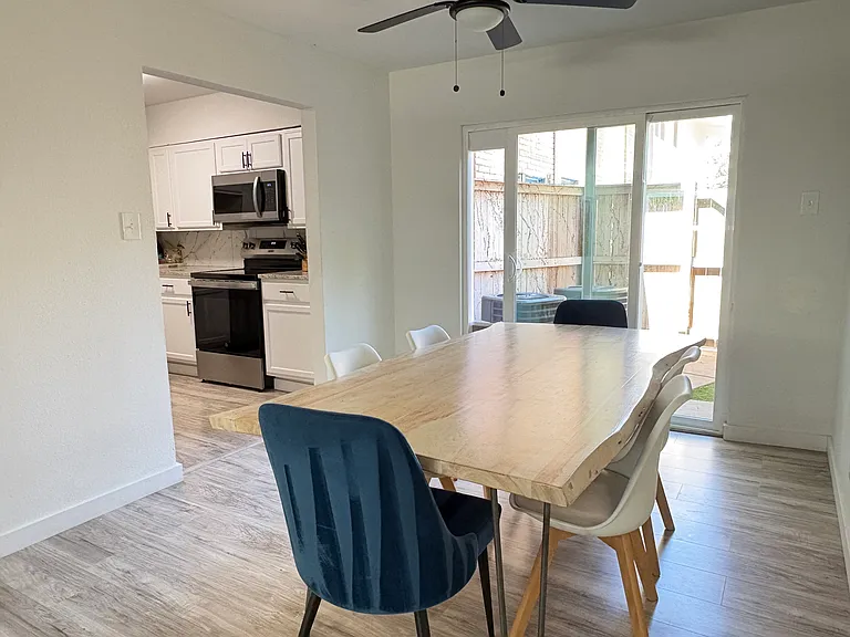4011 Cole Ave #4007 — Photo 3