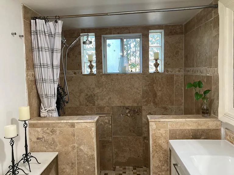 735 Vale View Dr #3 — Photo 23