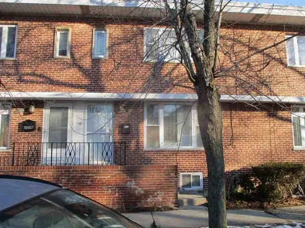 2004 W Farwell Ave #C, Chicago, IL 60645