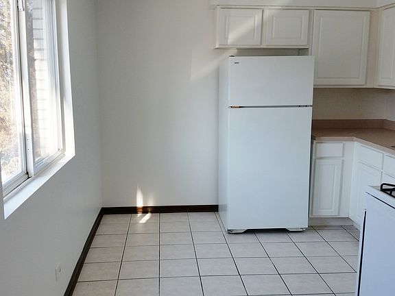 5th image of 10936 Kilpatrick Ave APT 1C