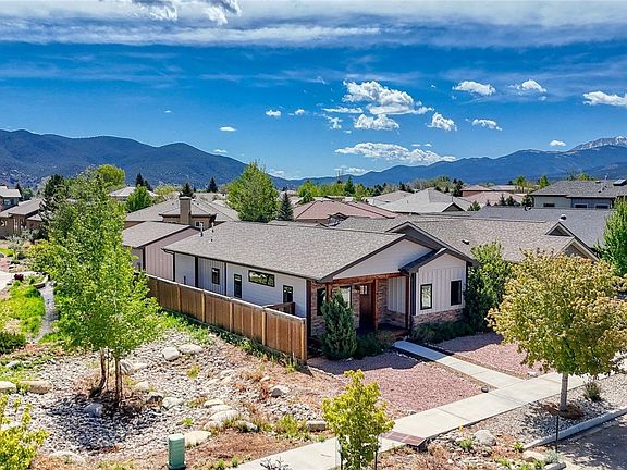 3rd image of 101 Crestone Mesa Drive