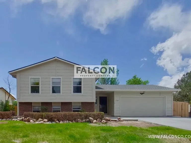 3525 Fair Dawn Dr — Photo 1