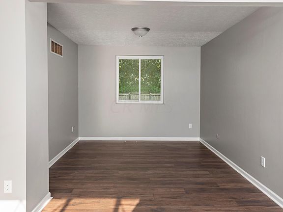 4th image of 4820 Big Pine Dr