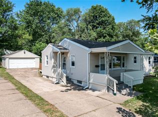 4026 54th St, Des Moines, IA 50310