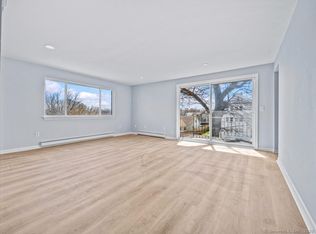 98 Carlton St APT 101, New Britain, CT 06053